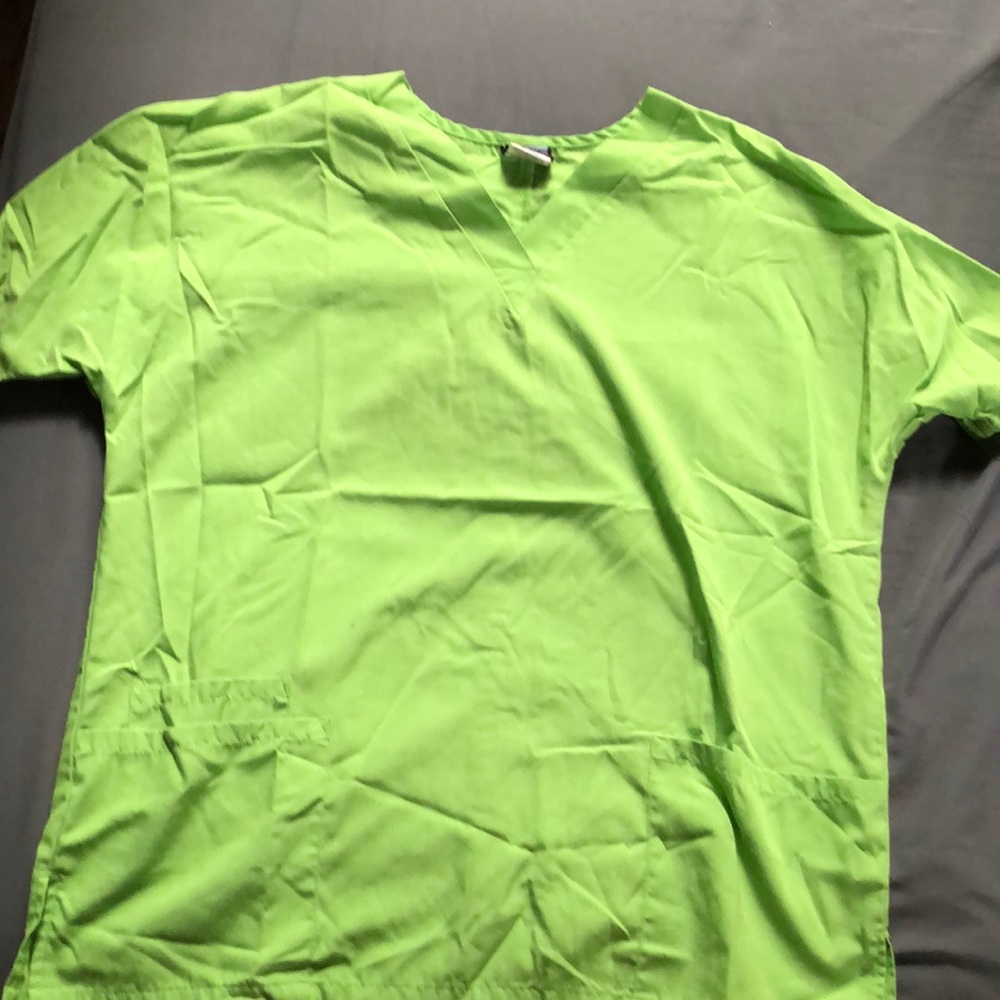 Cherokee Lime Green Scrub Top